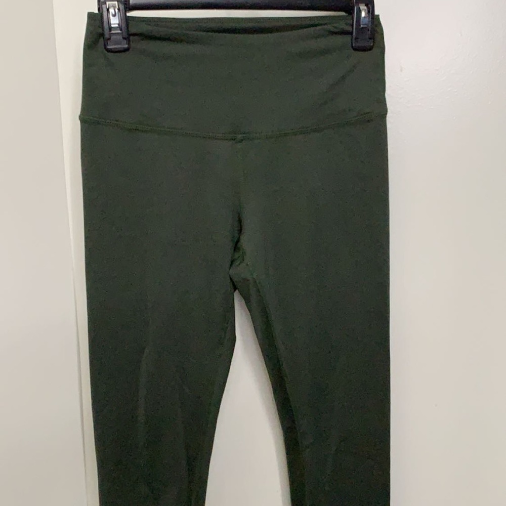 Zella army green leggings